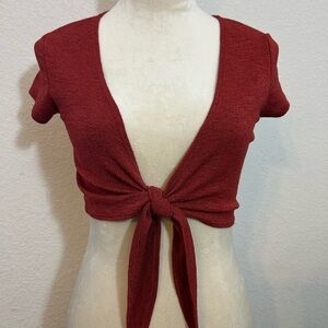 Women’s Star City Deep Red Tie-Front Crop Top Size Medium